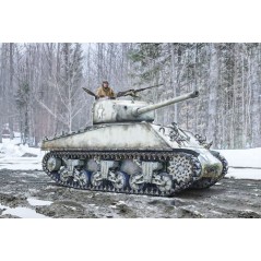 1:35 M4A3 SHERMAN
