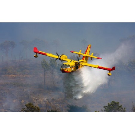 1:72 CANADAIR CL-415