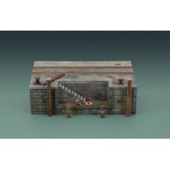 1:35 DOCK WITH STAIRS